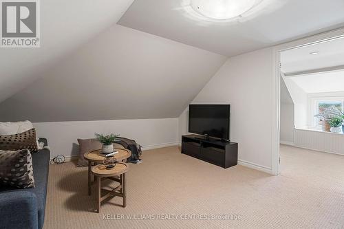 1371 3Rd Avenue E, Owen Sound, ON - Indoor Photo Showing Other Room