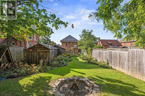 1371 3Rd Avenue E, Owen Sound, ON - Outdoor With Backyard