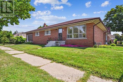 33 Warnica Avenue, Toronto (Islington-City Centre West), ON - Outdoor With Exterior