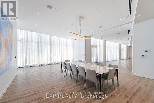 5805 - 3883 Quartz Road, Mississauga (City Centre), ON - Indoor Photo Showing Dining Room