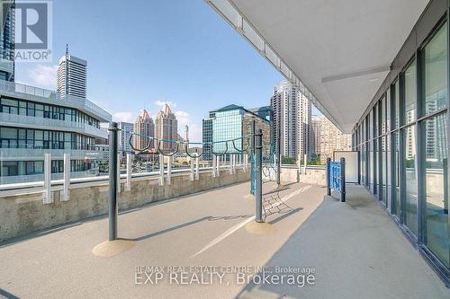 5805 - 3883 Quartz Road, Mississauga (City Centre), ON - Outdoor With Balcony