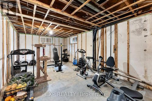 114 Marigold Street, Welland, ON - Indoor Photo Showing Gym Room