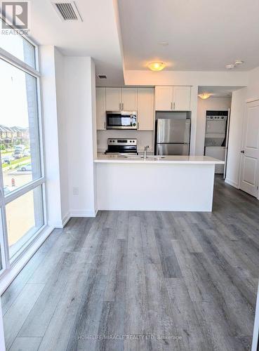 219 - 470 Dundas Street E, Hamilton, ON - Indoor Photo Showing Kitchen