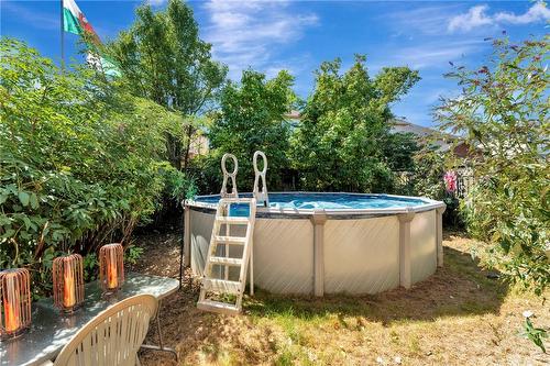 30 Meadowpoint Drive, Hamilton, ON - Outdoor With Above Ground Pool