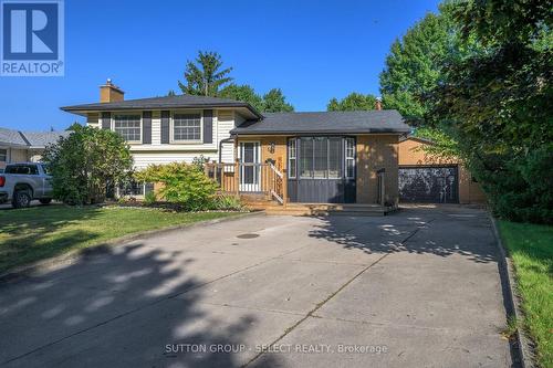 59 Kinburn Crescent, London, ON - Outdoor With Facade