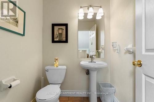 2247 Pathfinder Drive, Burlington (Orchard), ON - Indoor Photo Showing Bathroom