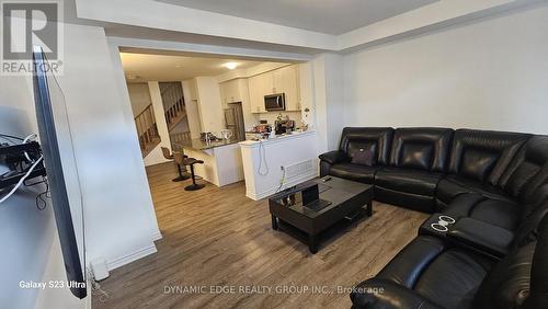 62 Melmar Street, Brampton, ON - Indoor Photo Showing Living Room