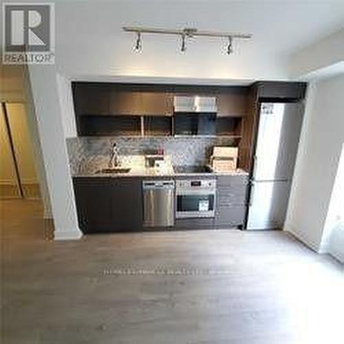 1226 - 9 Mabelle Avenue, Toronto (Islington-City Centre West), ON - Indoor Photo Showing Kitchen