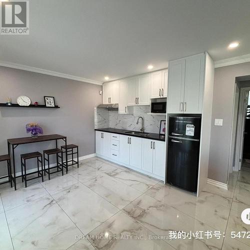 661 Conacher Drive, Toronto (Newtonbrook East), ON - Indoor Photo Showing Kitchen