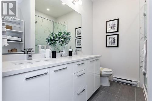 102 2356 Welcher Avenue, Port Coquitlam, BC - Indoor Photo Showing Bathroom