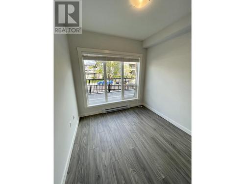 102 2356 Welcher Avenue, Port Coquitlam, BC - Indoor Photo Showing Other Room