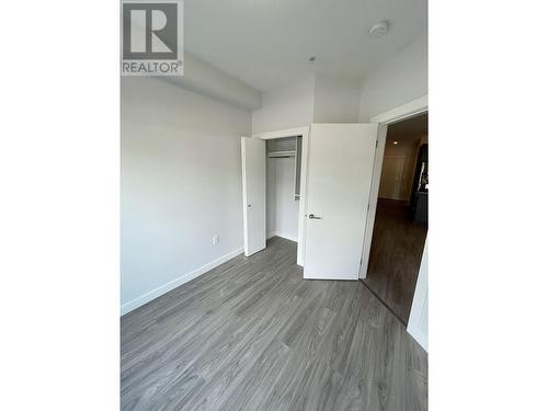 102 2356 Welcher Avenue, Port Coquitlam, BC - Indoor Photo Showing Other Room