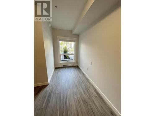 102 2356 Welcher Avenue, Port Coquitlam, BC - Indoor Photo Showing Other Room