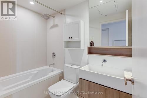 2808 - 5 Soudan Avenue, Toronto (Mount Pleasant West), ON - Indoor Photo Showing Bathroom