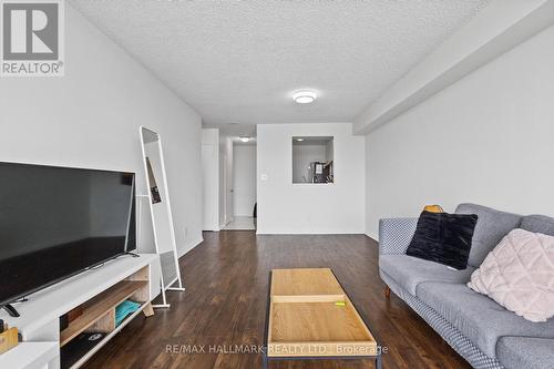 1101 - 400 Mclevin Ave, Toronto (Malvern), ON - Indoor Photo Showing Living Room