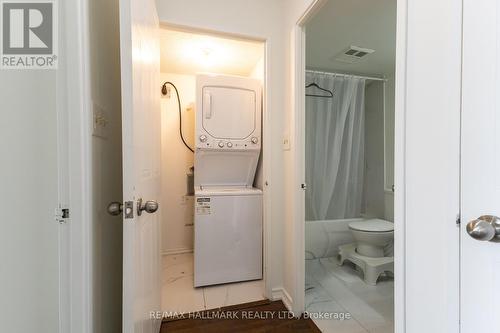 1101 - 400 Mclevin Ave, Toronto (Malvern), ON - Indoor Photo Showing Laundry Room