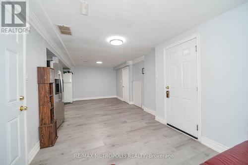 Bsmt - 4 Wolfe Court, Vaughan (Lakeview Estates), ON - Indoor Photo Showing Other Room