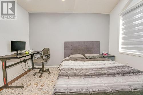 28 Bowsfield Drive, Brampton, ON - Indoor Photo Showing Bedroom