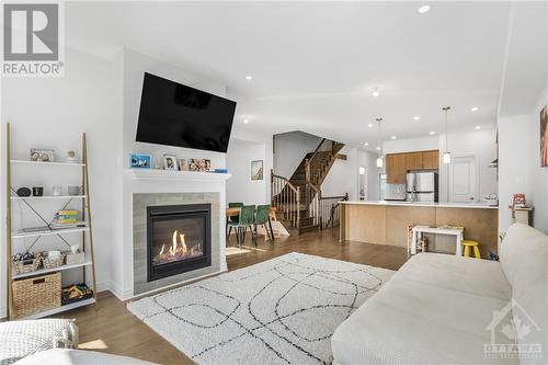 407 Cornice Street, Ottawa, ON - Indoor Photo Showing Living Room With Fireplace