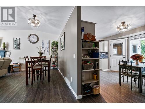 2876 Juniper Crescent, Blind Bay, BC - Indoor Photo Showing Dining Room