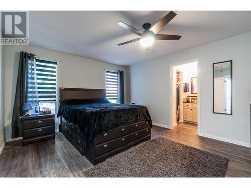 2876 Juniper Crescent, Blind Bay, BC - Indoor Photo Showing Bedroom