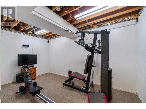 2876 Juniper Crescent, Blind Bay, BC - Indoor Photo Showing Gym Room