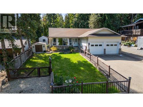 2876 Juniper Crescent, Blind Bay, BC - Outdoor With Deck Patio Veranda