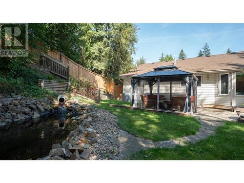 2876 Juniper Crescent, Blind Bay, BC - Outdoor