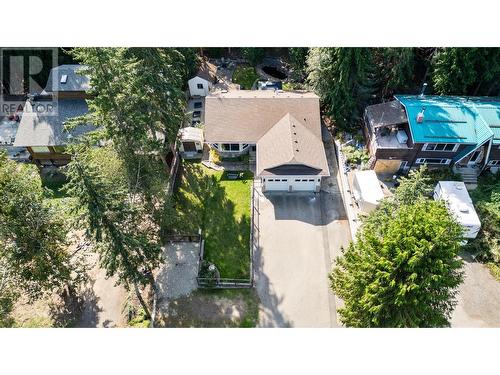 2876 Juniper Crescent, Blind Bay, BC - Outdoor