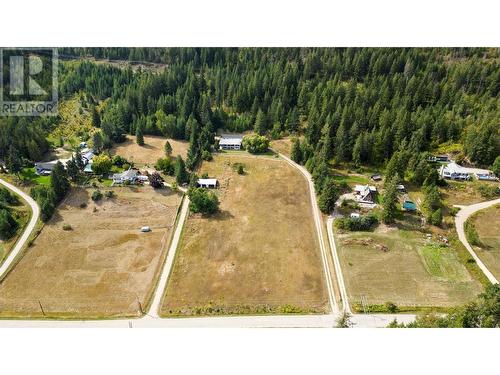 6441 40 Street, Salmon Arm, BC -  With View