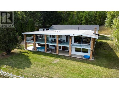 6441 40 Street, Salmon Arm, BC - Outdoor With Deck Patio Veranda