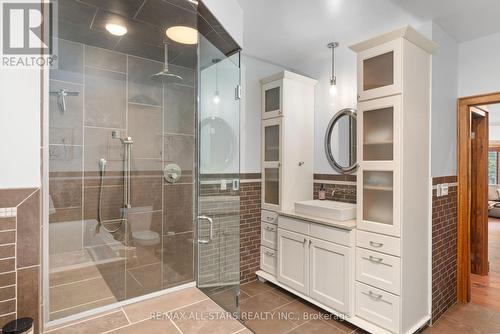 8 Harmonious Drive, Kawartha Lakes, ON - Indoor Photo Showing Bathroom