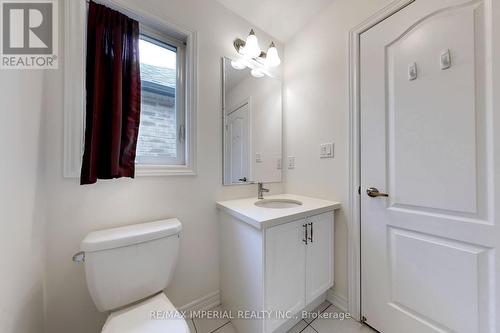 30 Pietrowski Drive, Georgina (Keswick North), ON - Indoor Photo Showing Bathroom