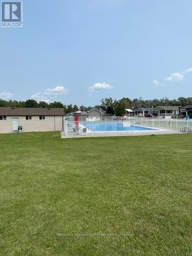 10 Oak - 4449 Milburough Line, Burlington, ON - Outdoor With In Ground Pool