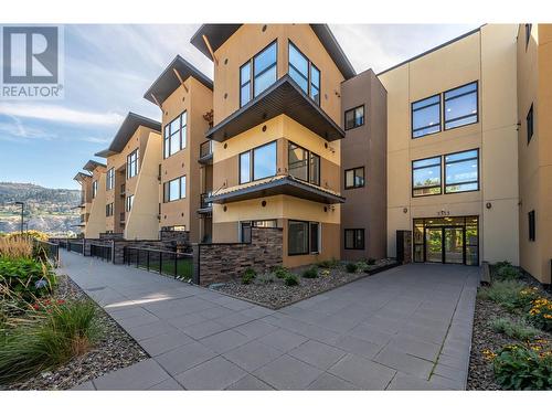 3313 Wilson Street Unit# 203, Penticton, BC - Outdoor