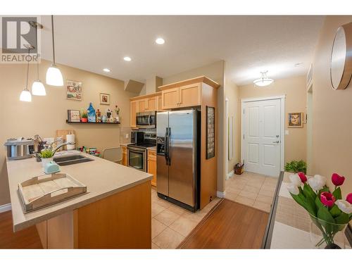 3313 Wilson Street Unit# 203, Penticton, BC - Indoor Photo Showing Kitchen With Double Sink