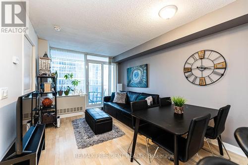 1911 - 4978 Yonge Street, Toronto, ON - Indoor