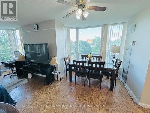 210 - 22 Hanover Road, Brampton (Queen Street Corridor), ON - Indoor Photo Showing Dining Room