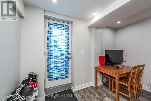 17 Bachelor Street, Brampton (Northwest Brampton), ON - Indoor