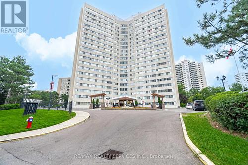 1001 - 3695 Kaneff Crescent, Mississauga, ON - Outdoor With Facade