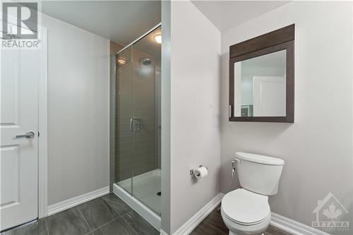 2nd Bath with Duel Acces - 195 Besserer Street Unit#Ph-2806, Ottawa, ON - Indoor Photo Showing Bathroom