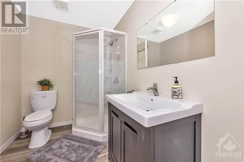 8121 Adam Baker Way, Ottawa, ON - Indoor Photo Showing Bathroom