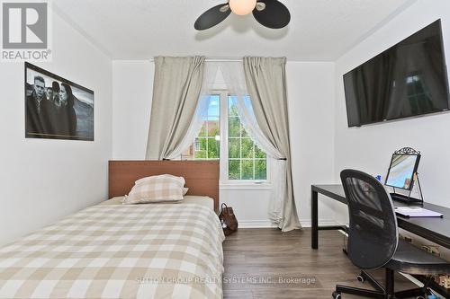 355 Hobbs Crescent, Milton, ON - Indoor Photo Showing Bedroom