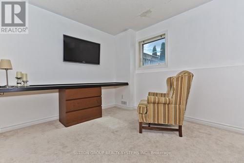 355 Hobbs Crescent, Milton, ON - Indoor Photo Showing Other Room