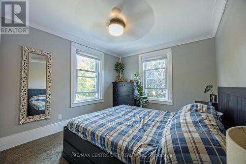 6273 Stone Church Road, Central Elgin, ON - Indoor Photo Showing Bedroom