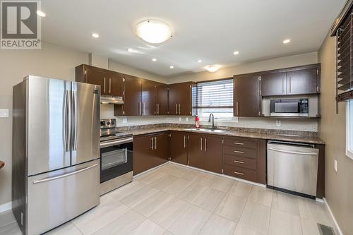 469 S Nicholson Street, Prince George, BC - Indoor Photo Showing Kitchen