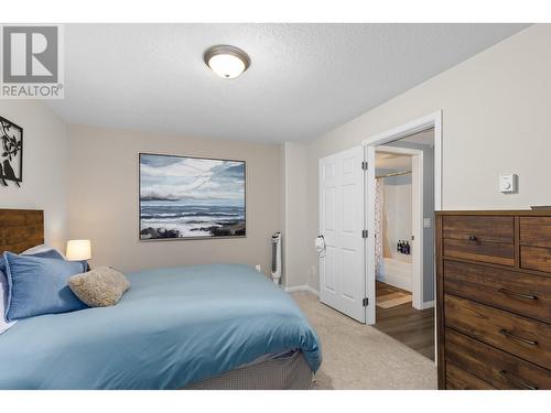 1390 Dilworth Crescent Unit# 110, Kelowna, BC - Indoor Photo Showing Bedroom