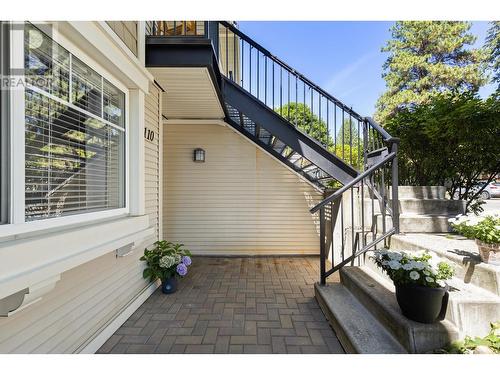 1390 Dilworth Crescent Unit# 110, Kelowna, BC - Outdoor With Exterior