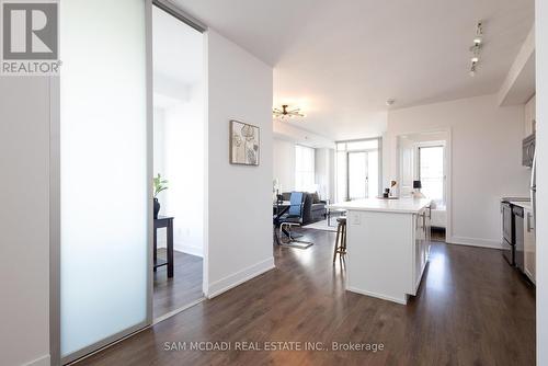 1107 - 68 Merton Street, Toronto (Mount Pleasant West), ON - Indoor