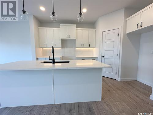 174 Schmeiser Lane, Saskatoon, SK - Indoor Photo Showing Kitchen